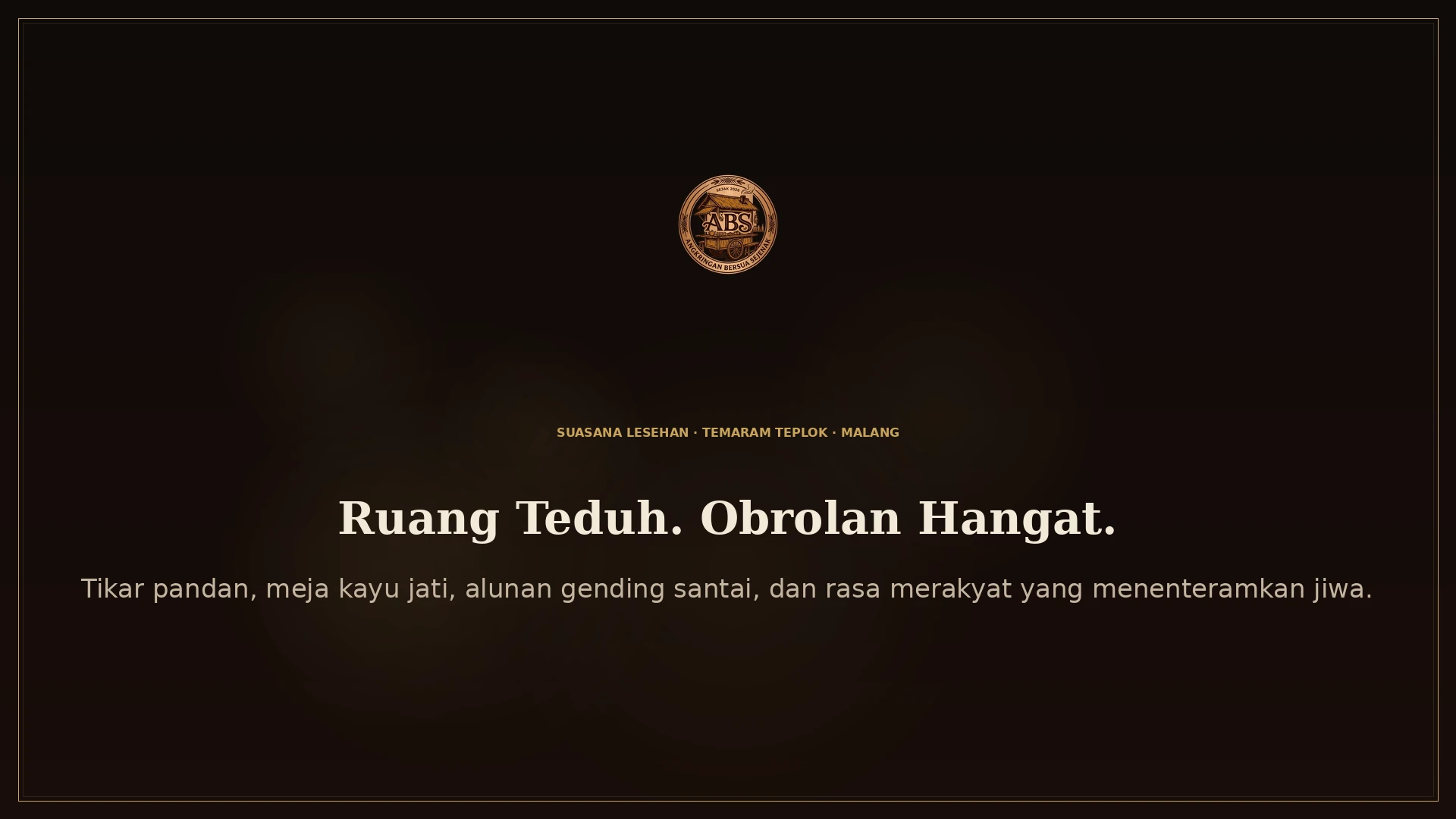 Suasana lesehan temaram lampu teplok syahdu
